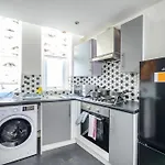 -Rc83- For Your Relaxed,Cosy Stay,Free Parking