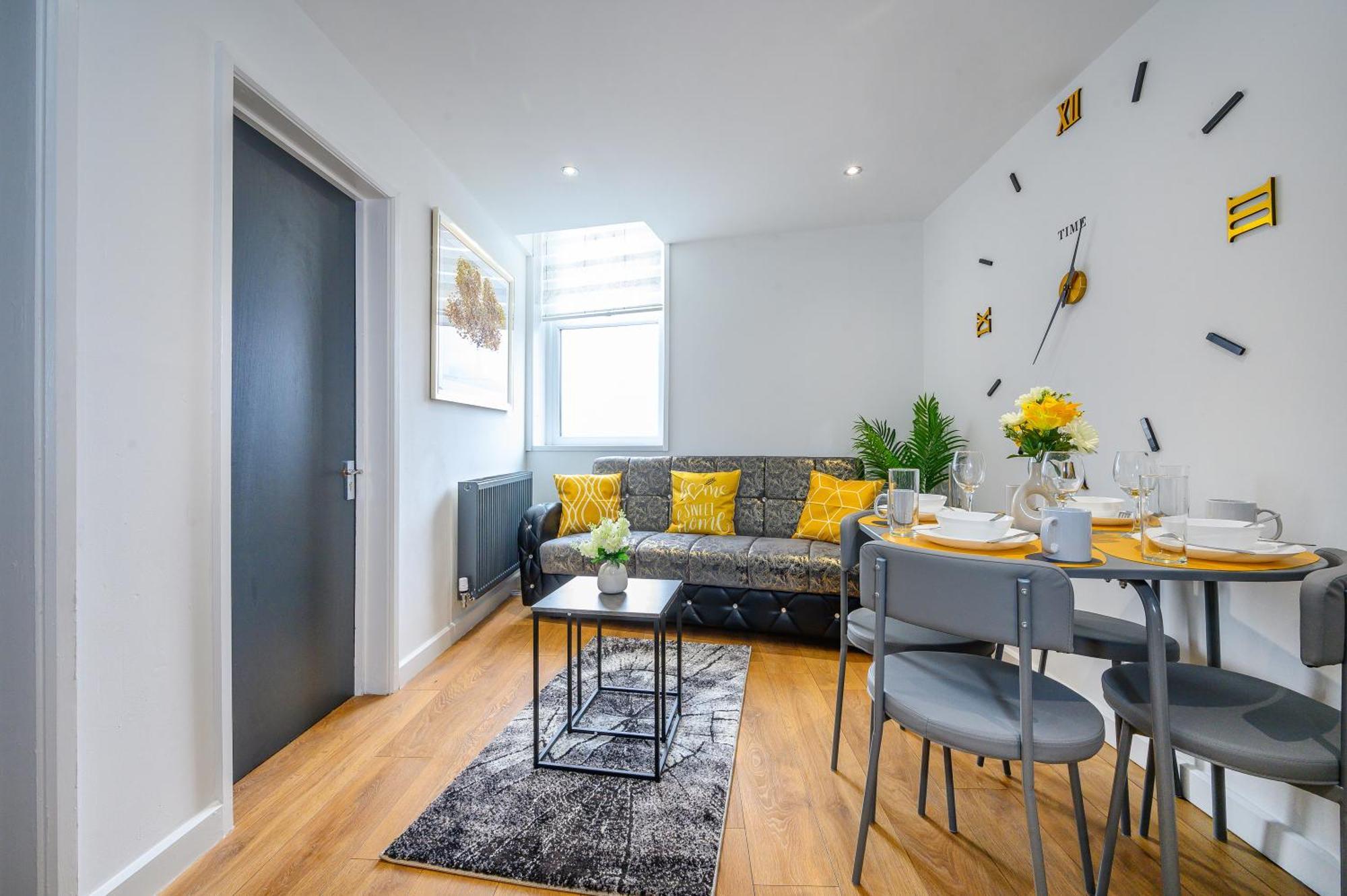 -rc83- For Your Relaxed,cosy Stay,free Parking Leeds (West Yorkshire)